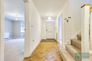 Photo 9- click for photo gallery